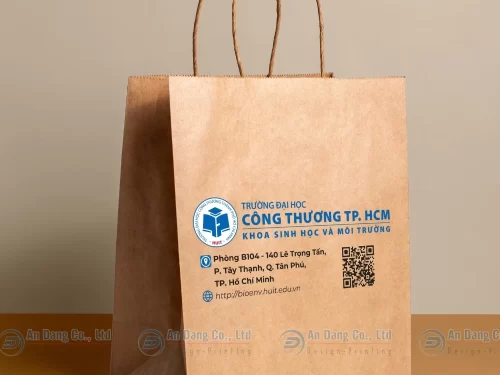 Túi giấy Kraft cho trường đại học Công Thương TPHCM