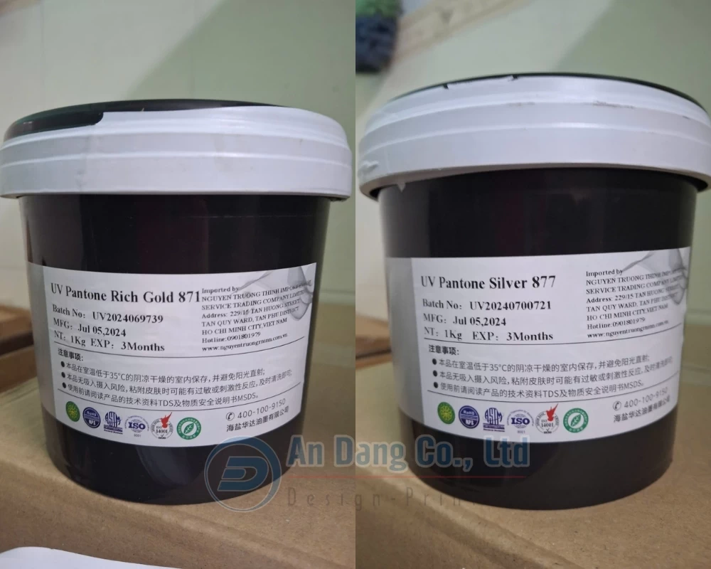 Hộp mực nhũ UV