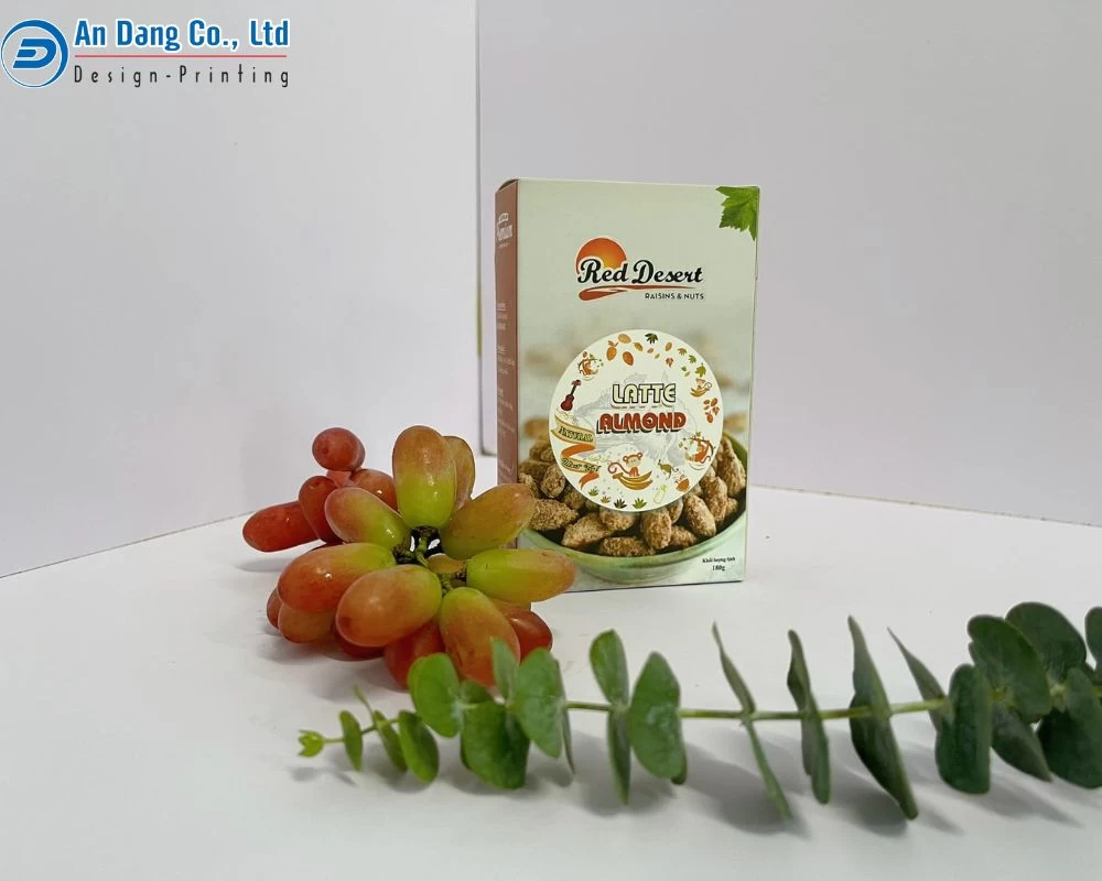 Mẫu hộp giấy khổ nhỏ, thiết kế tối giản nhưng ấn tượng với các họa tiết trang trí dễ thương
