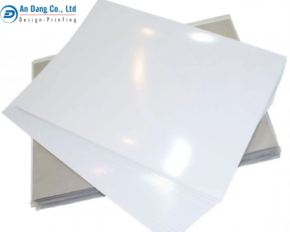 Giấy decal in tem nhãn trong suốt