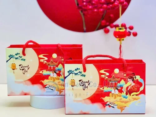 Mẫu túi giấy trung thu cao cấp tông màu đỏ do In An Đăng thiết kế