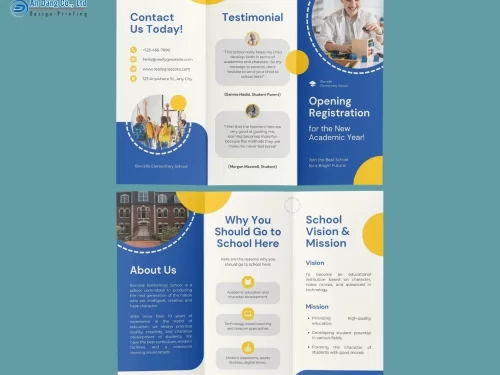 Mẫu 12 - brochure tuyển sinh đẹp mắt, chỉn chu