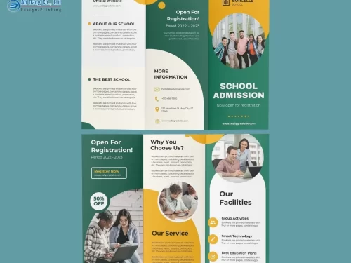 Mẫu 17 - brochure tuyển sinh bậc đại học bắt mắt, ấn tượng