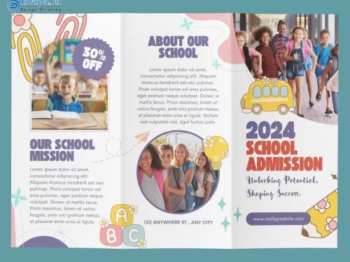 Mẫu 1 - brochure giới thiệu kỳ tuyển sinh của nhà trường