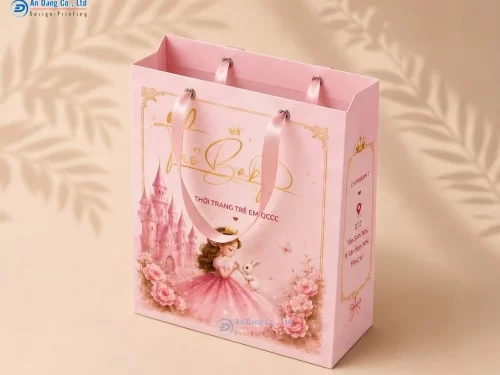Mẫu túi giấy cho shop thời trang trẻ em Thỏ Baby