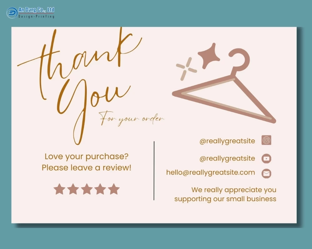 Mẫu card cảm ơn khách hàng cho shop quần áo