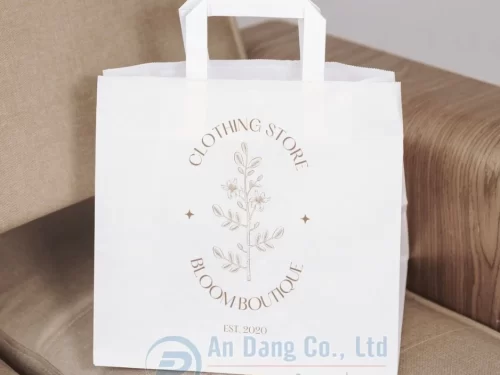 Mẫu túi giấy cho shop thời trang Bloom Boutique