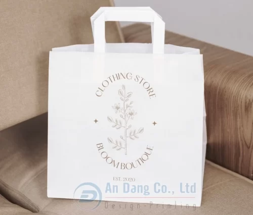 Mẫu túi giấy cho shop thời trang Bloom Boutique