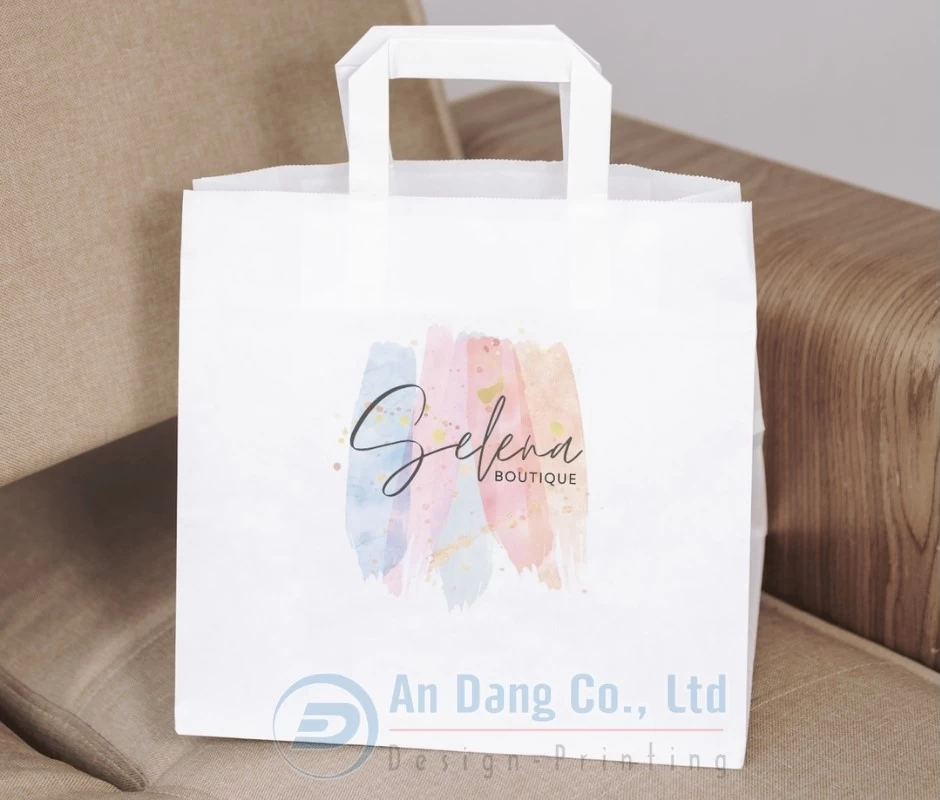 Mẫu túi giấy xinh xắn cho shop thời trang Selena Boutique