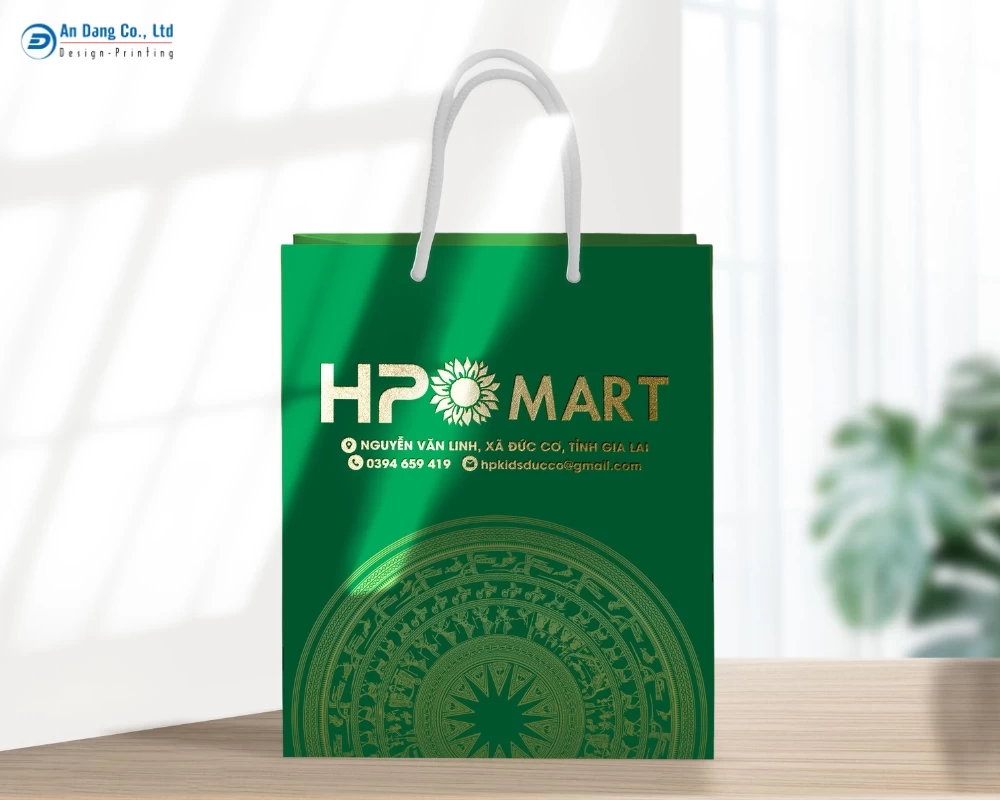 Mẫu túi giấy ép kim kết hợp kỹ thuật gia công dập nổi