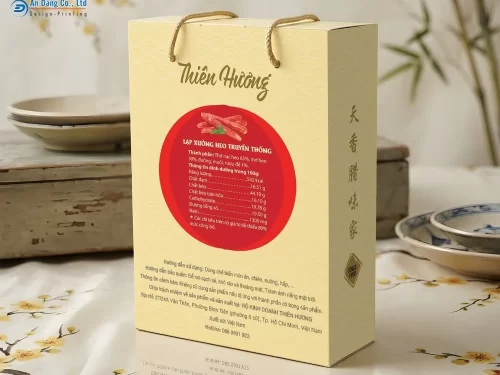 Mặt sau hộp giấy đựng lạp xưởng heo truyền thống cho thương hiệu Thiên Hương