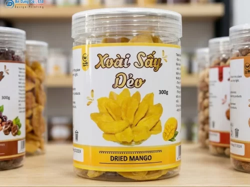 Mẫu tem xoài sấy dẻo có thiết kế hài hòa, bắt mắt