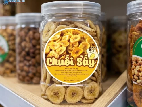 Mẫu tem chuối sấy dạng tròn sử dụng hình ảnh sản phẩm sinh động