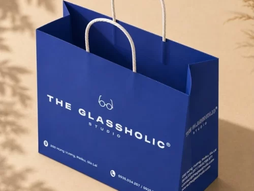 Mẫu túi giấy cho shop kính mắt The Glassholic với góc nhìn từ trên cao