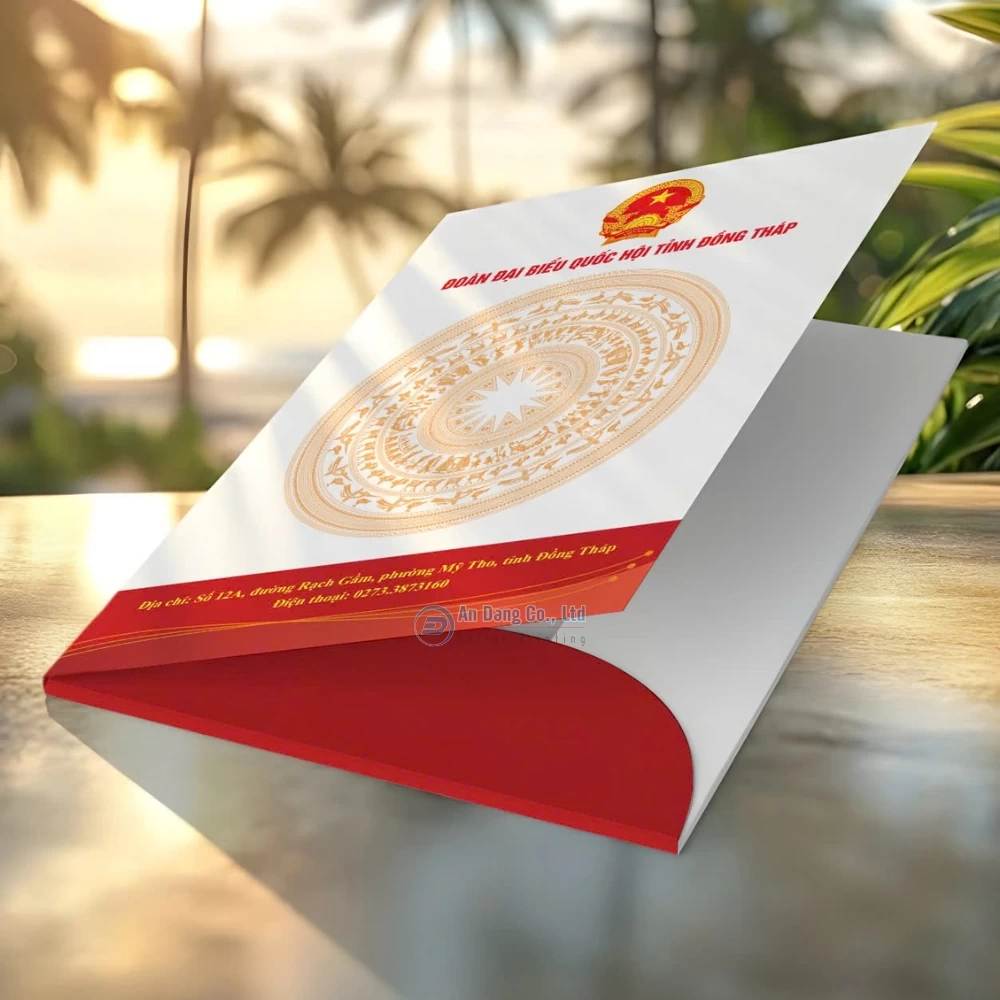 Bìa sơ mi cho đoàn đại biểu Quốc hội tỉnh Đồng Tháp